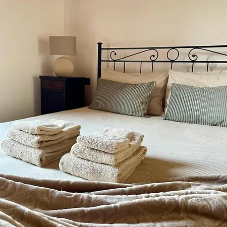 Casa Di Gloria Сasa de vacaciones Perledo